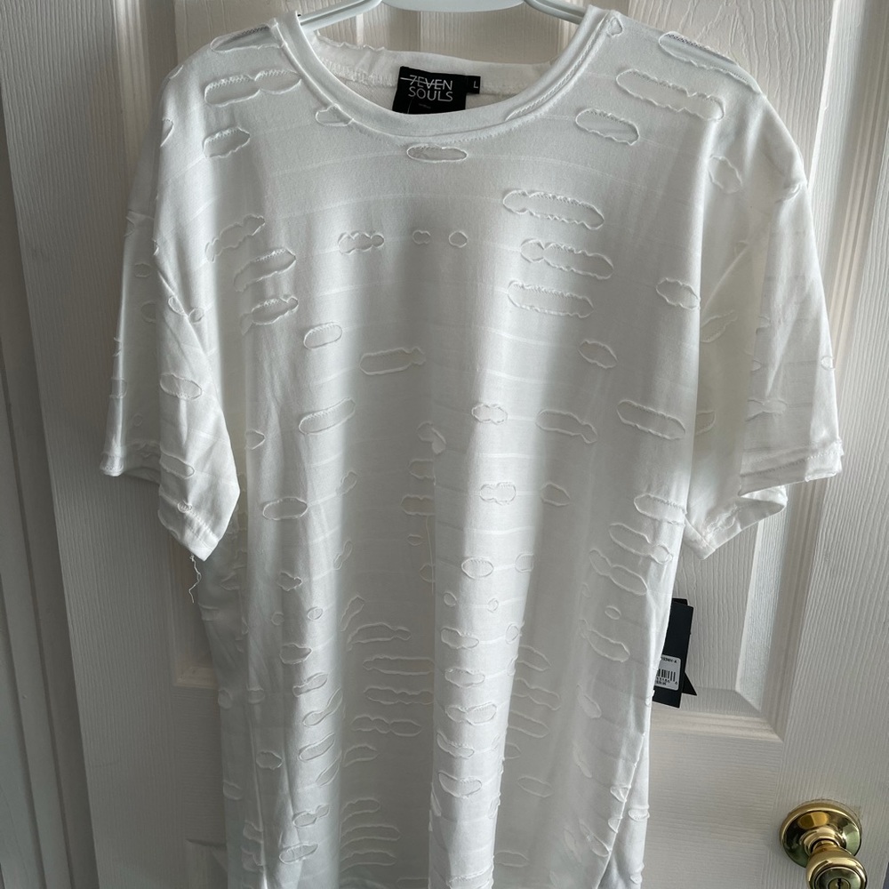 New Men’s 7even Souls Shirt. Size: Large